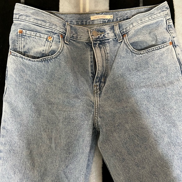 Levi’s low pro pants size 31 color is Charlie glow up - Picture 1 of 4